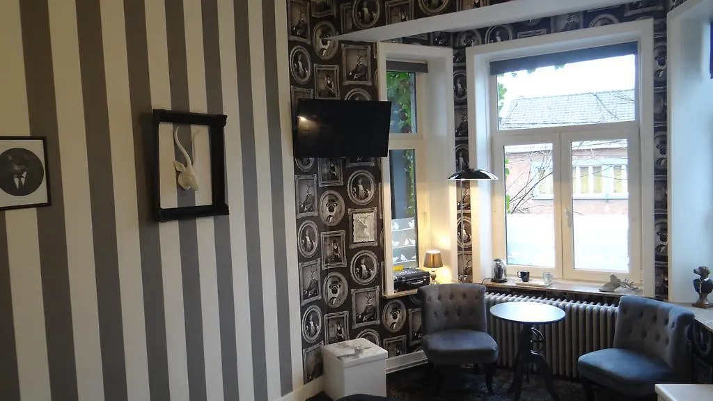 Frühstückspension B&B Le Bonimenteur Charleroi Belgien